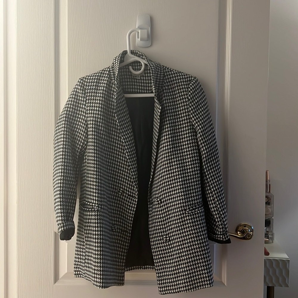 Beginning Boutique Black & White Blazer